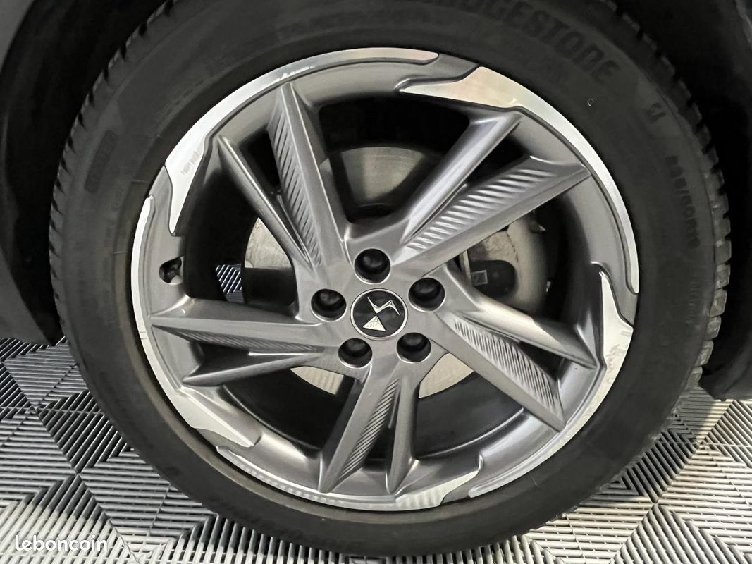 DS DS 7 CROSSBACK E-Tense - 300 - 4x4 Rivoli (image 34)