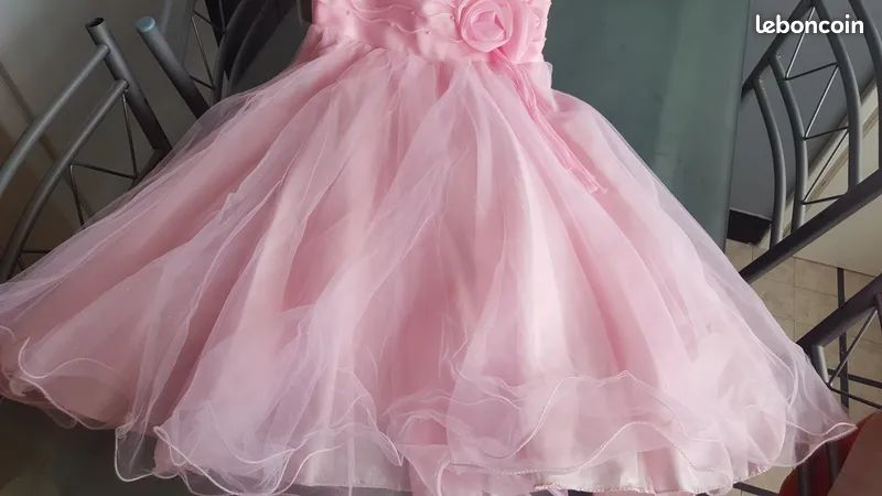 Robe de soirée, de cérémonie ou déguisement 10 ans (image 1)