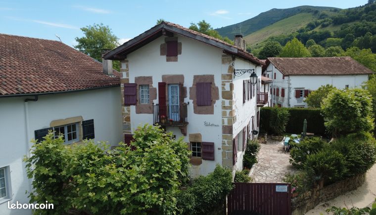 Maison 9 pièces 175 m²