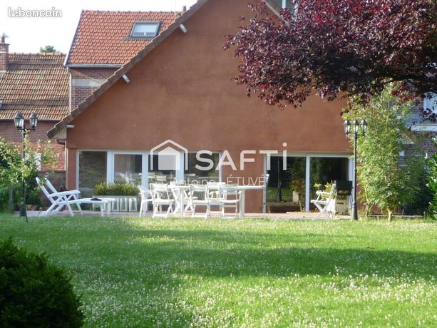 Maison 10 pièces 380 m²