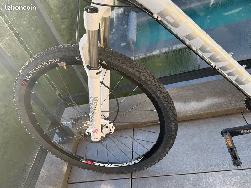 VTT btwin 560 en 27.5 taille M (image 14)