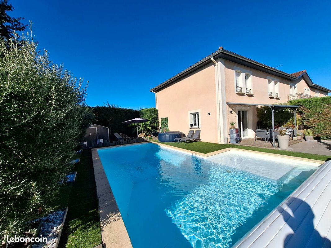 Maison 4 pièces 72 m² · à Saint-Denis-lès-Bourg · 72 m² · 240 000 €