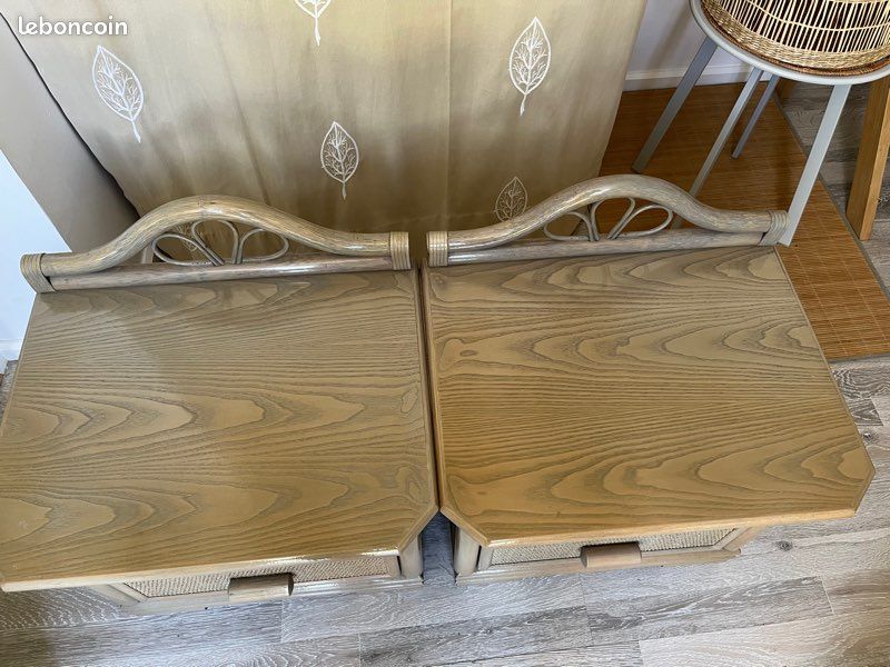 Table de chevet en rotin (image 1)