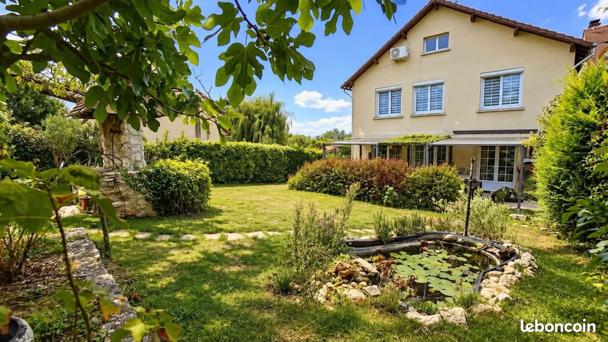 Maison 11 pièces 230 m² · à Gargenville · 230 m² · 419 000 €
