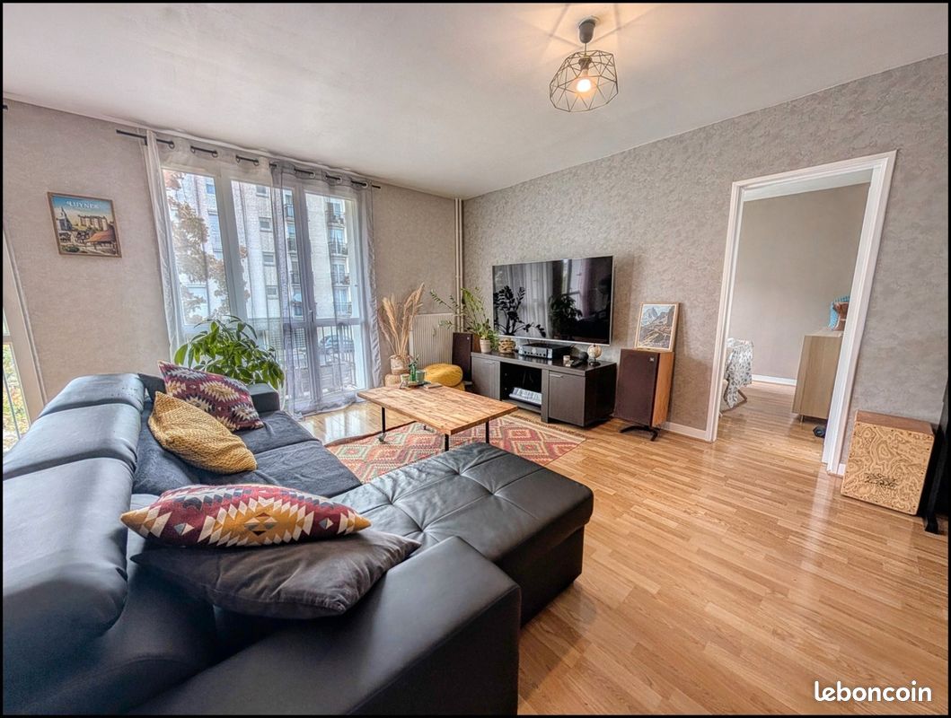 Appartement 3 pièces 75 m² · à Joué-lès-Tours · 75 m² · 99 000 €