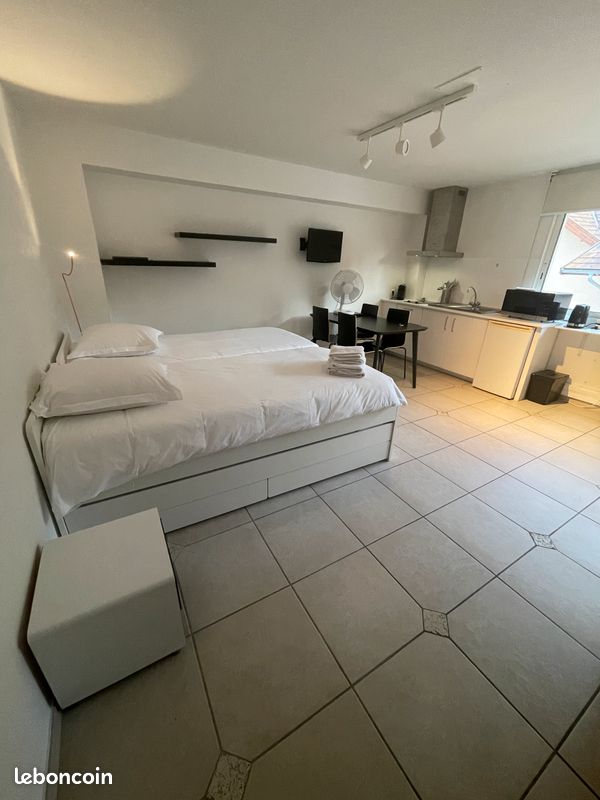 Appartement 1 pièce 28 m² · à Duingt · 28 m² · 815 €/mois