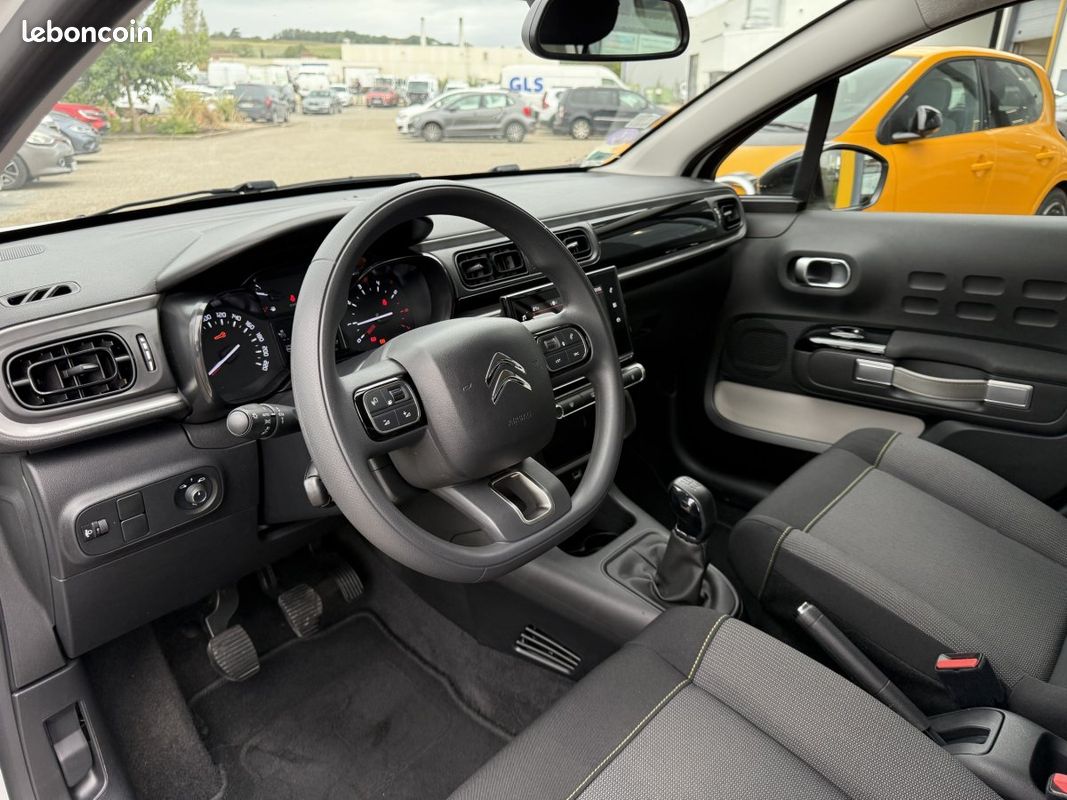 Citroën C3 Société (3) PureTech 82 BVM Feel / 2 places / 1ère main / TVA récupérable / Carplay (image 11)