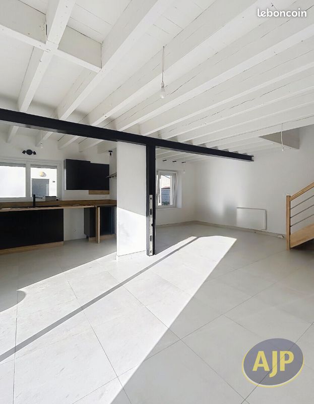 Maison 4 pièces 98 m² · à Geneston · 98 m² · 1 050 €/mois