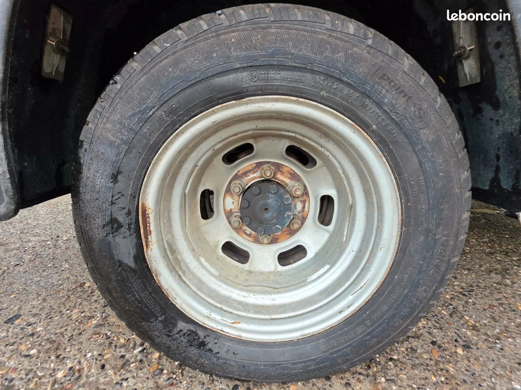 IVECO DAILY VI 35c15 POLYBENNE AMPLIROLL 146ch / TVA Récupérable / Factures entretien / Avec Benne / Climatisation / Régulateur (image 19)