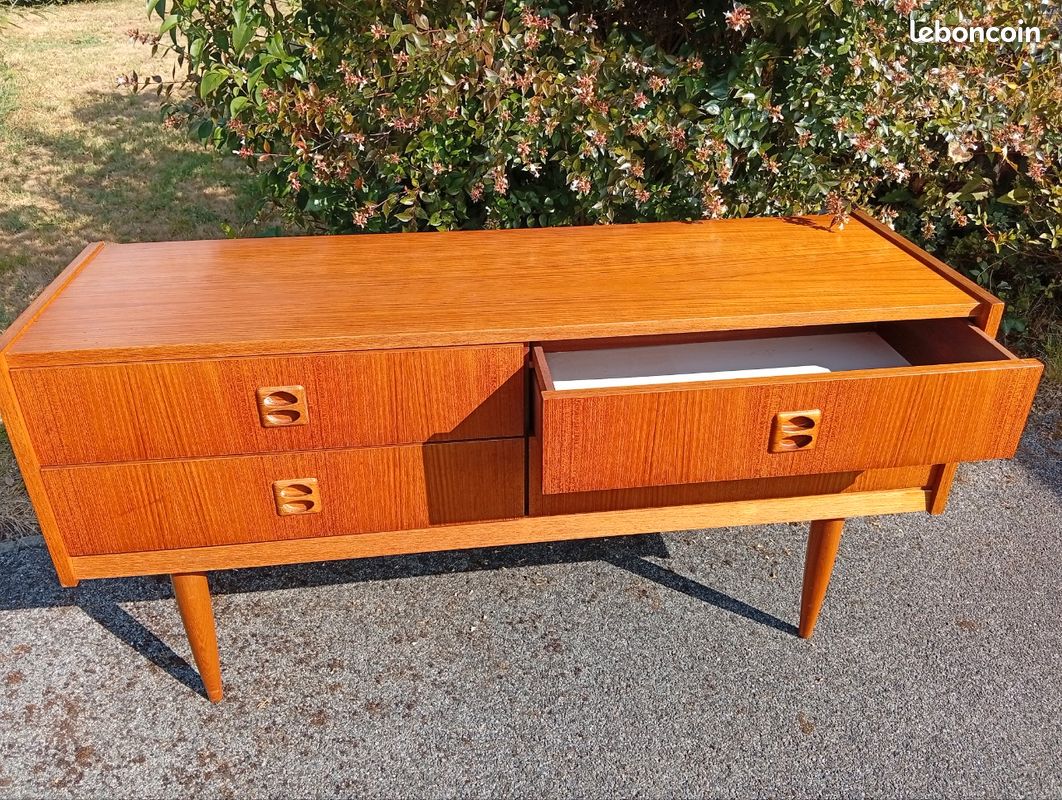 Meuble en teck vintage années 60 (image 1)