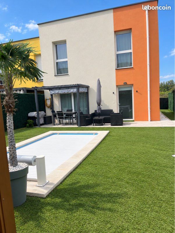 Maison 5 pièces 97 m² · à Vaulx-en-Velin · 97 m² · 485 000 €