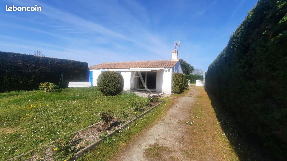 Maison 6 pièces 107 m² · à Barbâtre · 107 m² · 347 000 €