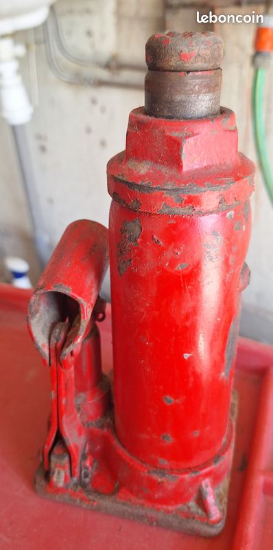 Cric hydraulique 3T (image 2)