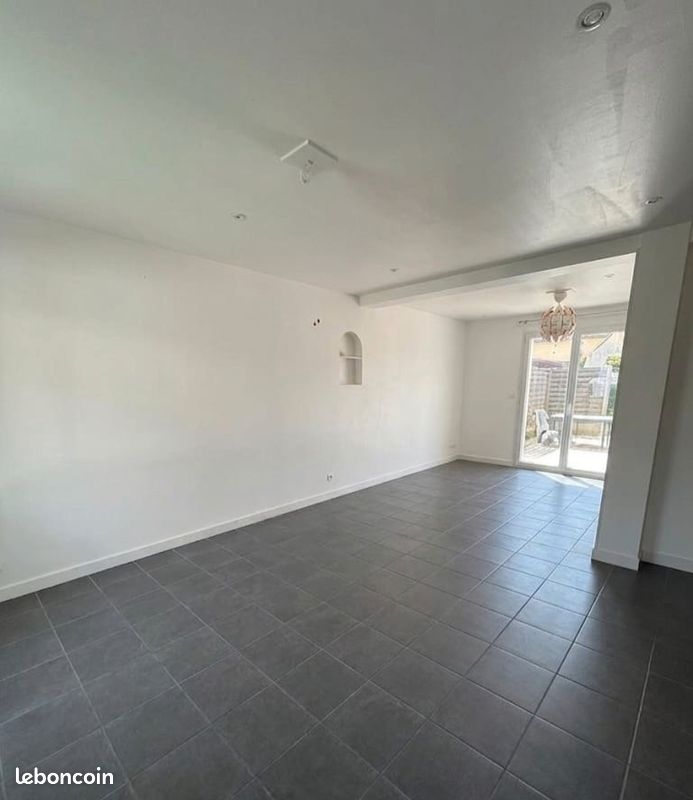 Maison 5 pièces 92 m² · à Dreux · 92 m² · 1 200 €