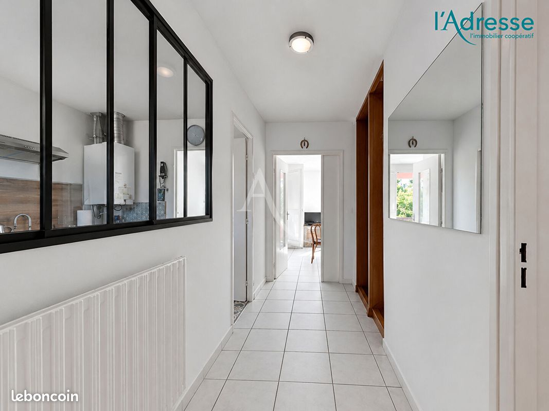 Maison 6 pièces 92 m² · à Champs-sur-Marne · 92 m² · 395 000 €