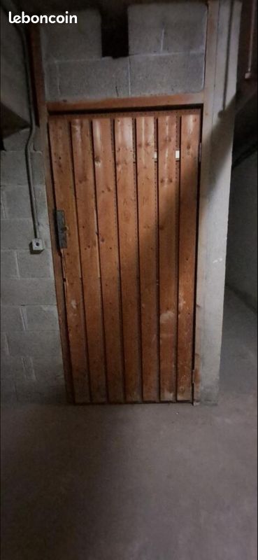 Local commercial 1 pièce 8 m² · à Marseille · 8 m² · 95 €