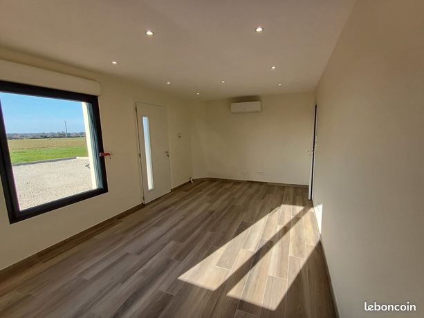 Maison local Bureaux
