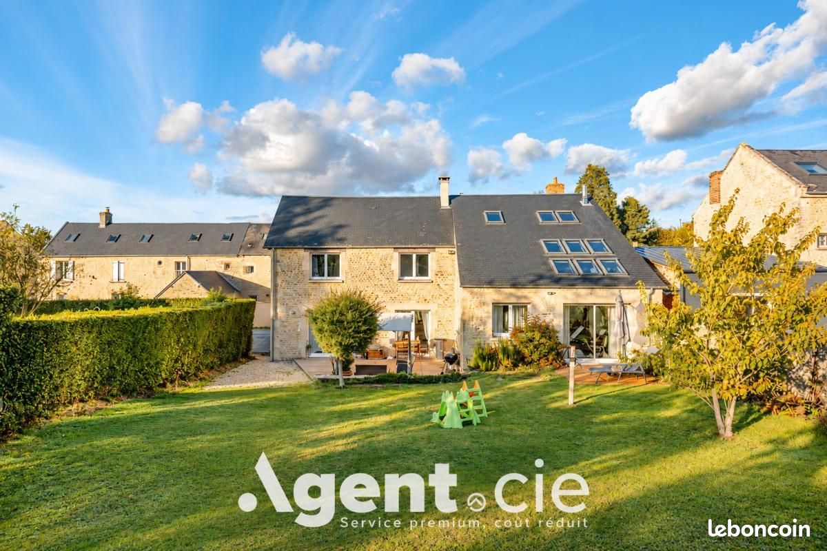 Maison 5 pièces 150 m² · à Ussy · 150 m² · 262 250 €