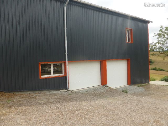 Local commercial 1 pièce 100 m² · à Sainte-Fortunade · 100 m² · 460 €