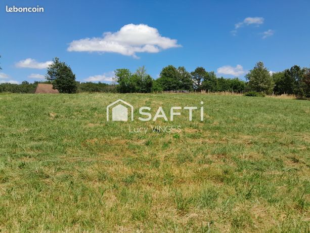 Terrain 3270 m² FRAYSSINET-LE-GELAT