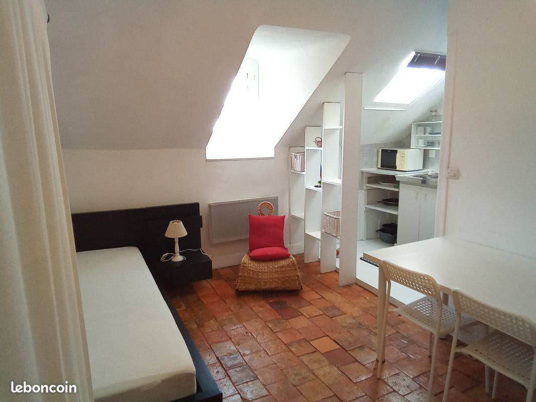 Appartement 1 pièce 17 m² · à Nantes · 17 m² · 470 €