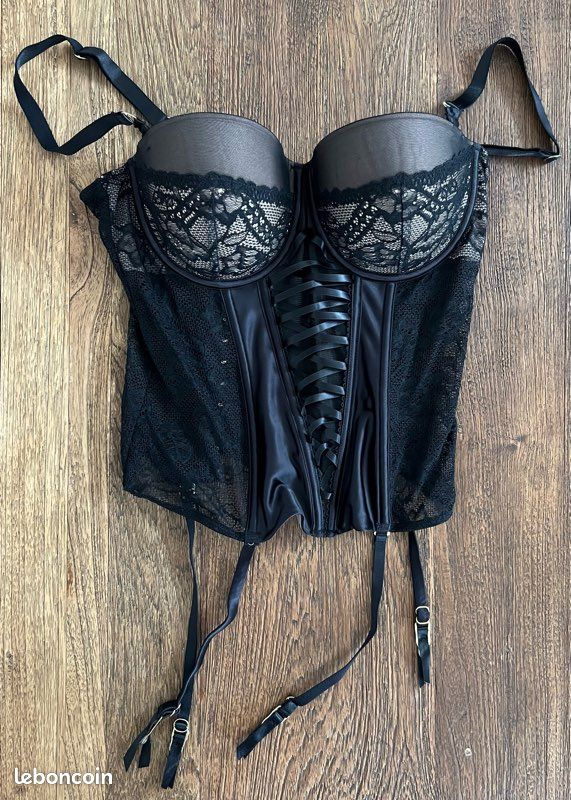 Soutien Gorge Guepiere Cuir Et Dentelle Guepiere Cuir Et Dentelle