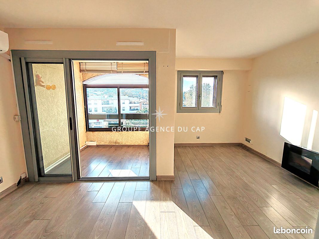 Appartement 2 pièces 45 m² · à Fréjus · 45 m² · 205 000 €