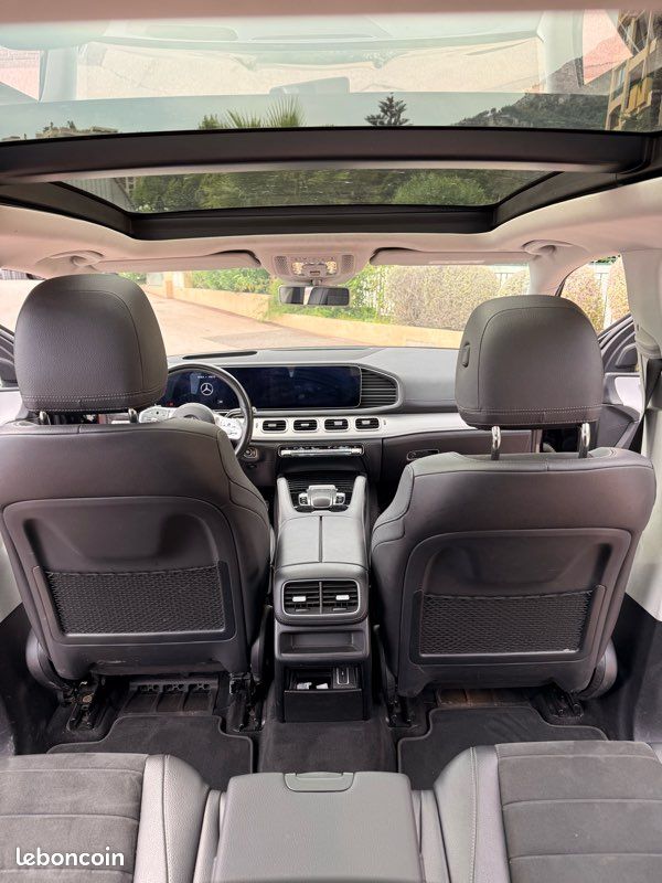 Mercedes Benz GLE 300 d 4-matic AMG Line 7 places (image 10)