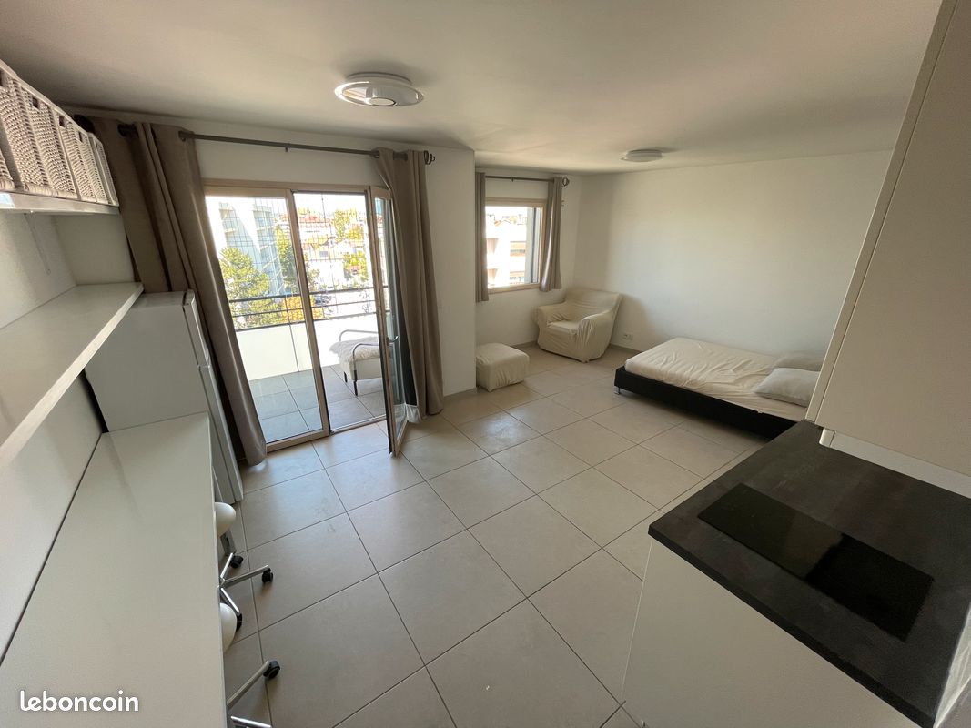 Appartement 1 pièce 32 m² · à Annemasse · 32 m² · 830 €