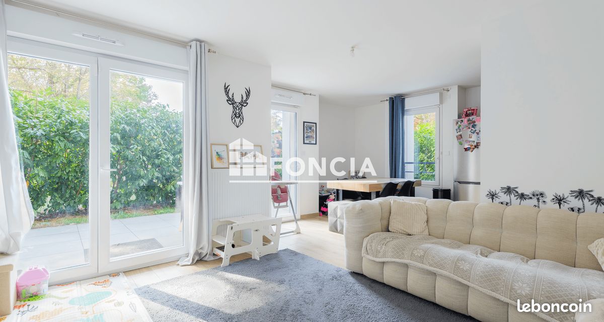 Appartement 4 pièces 80 m² · à Émerainville · 80 m² · 389 000 €