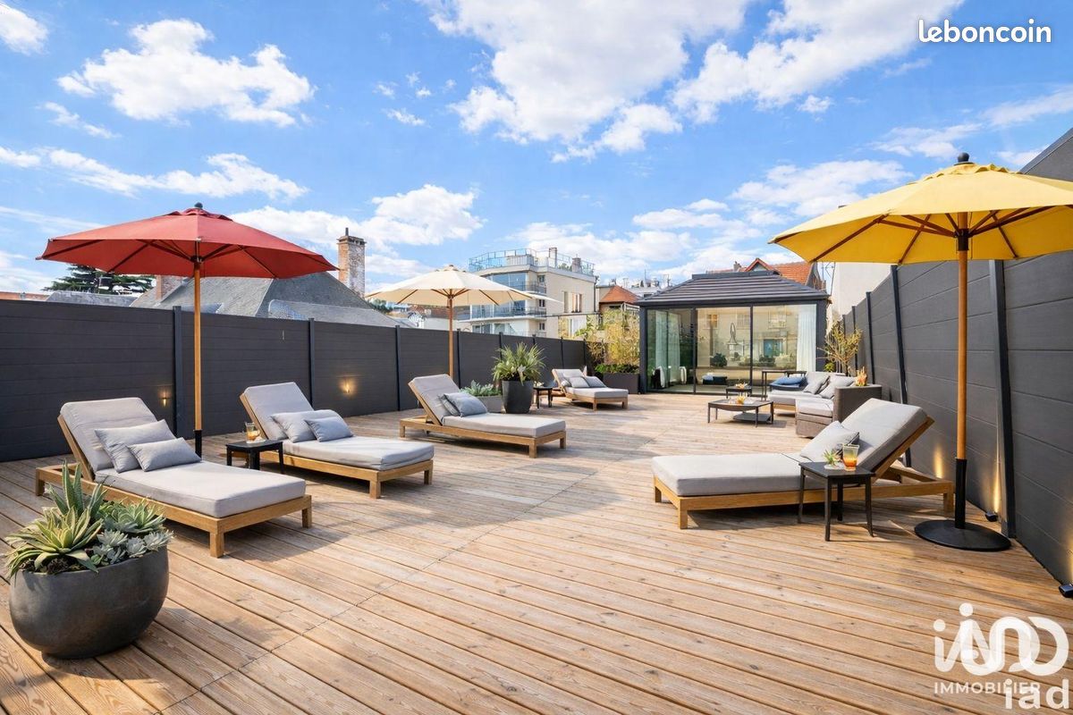 Maison 5 pièces 421 m² · à Saint-Cloud · 421 m² · 2 270 000 €