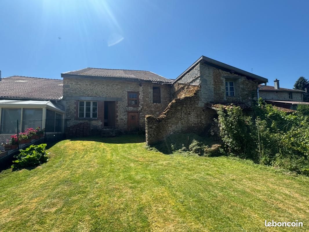 Maison 3 pièces 171 m² · à Tailly · 171 m² · 48 000 €