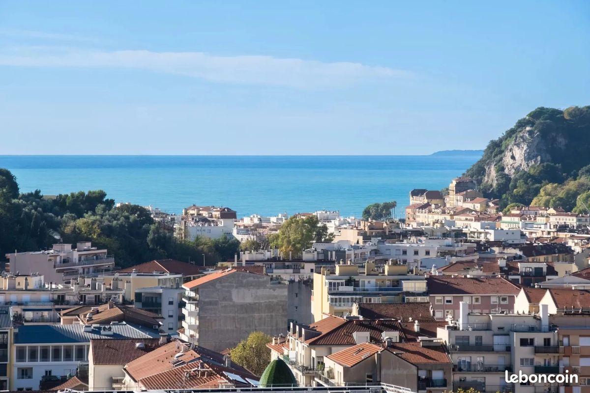 Maison 7 pièces 250 m² · à Nice · 250 m² · 2 149 000 €