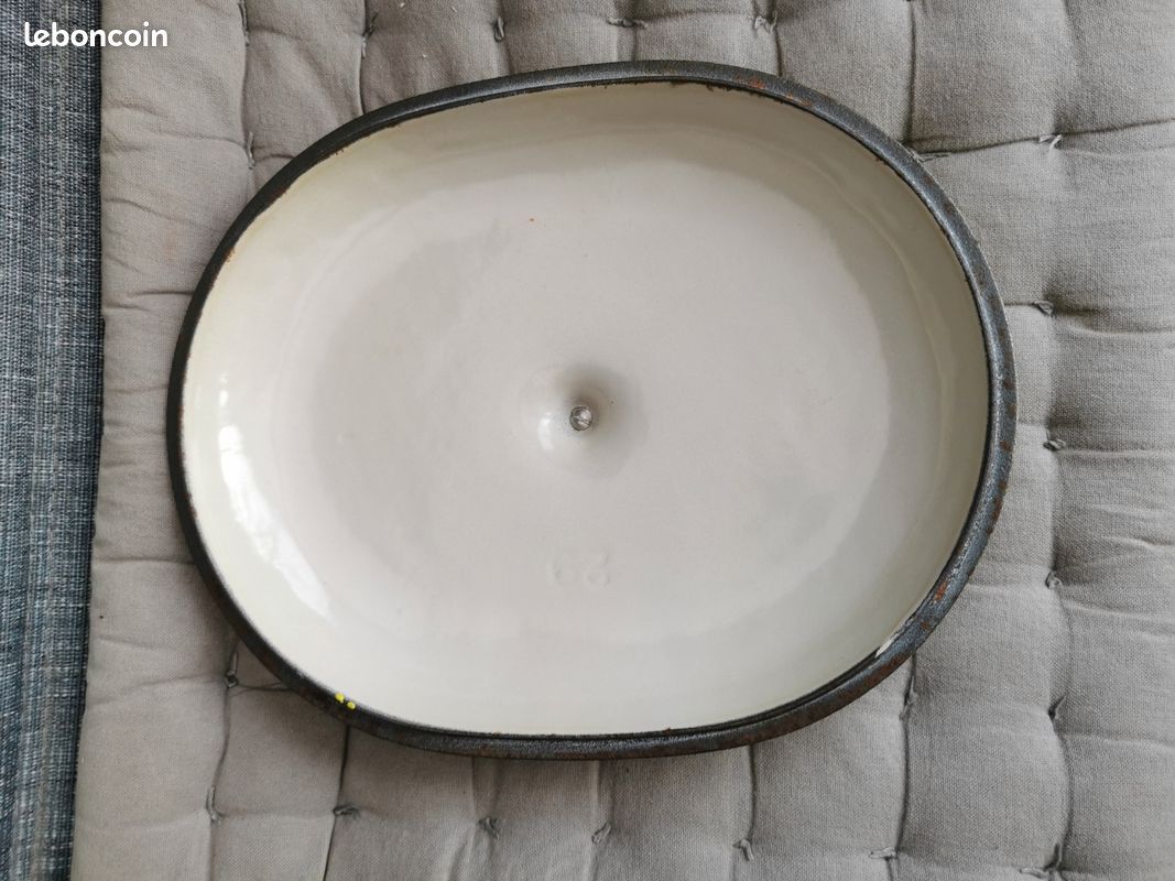 ANCIENNE COCOTTE EN fonte LE CREUSET - MAMA de Enzo Mari - Taille 21 EUR 30,00 - PicClick FR