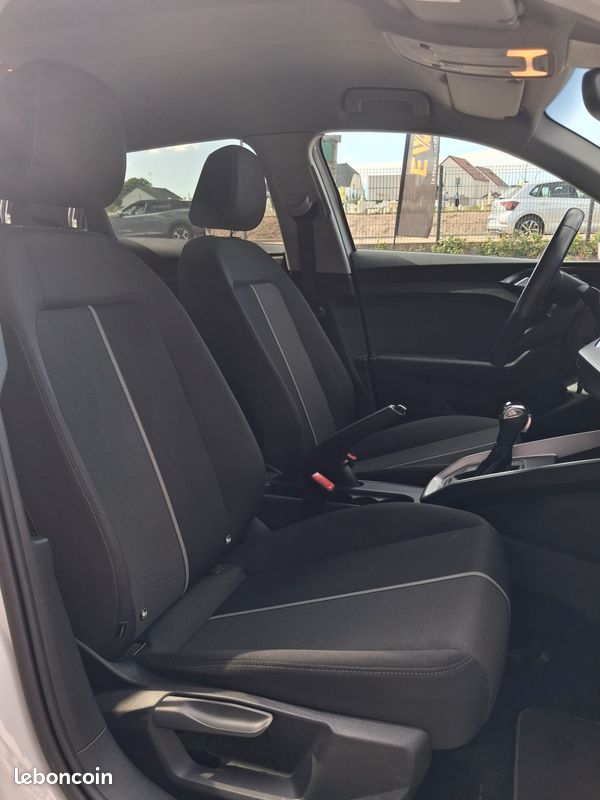 Audi a1 sportback 30 tfsi 115 design s-tronic7 (image 18)