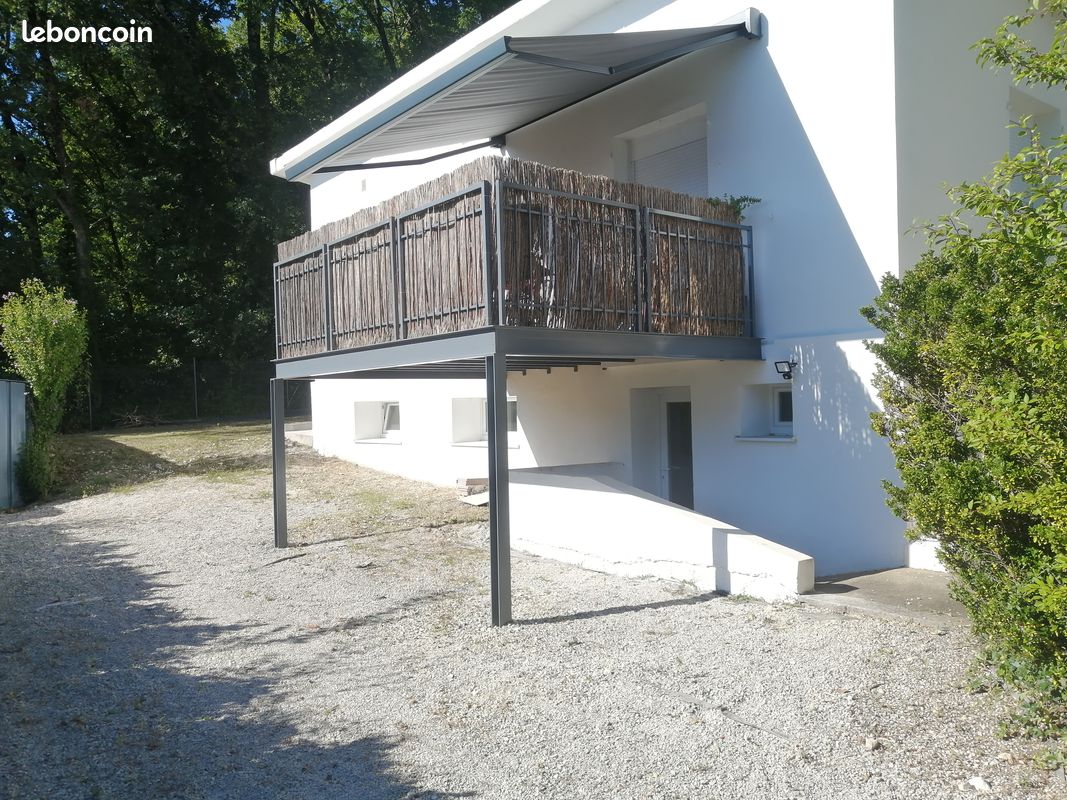 Appartement 2 pièces 45 m² · à Saintes · 45 m² · 500 €/mois