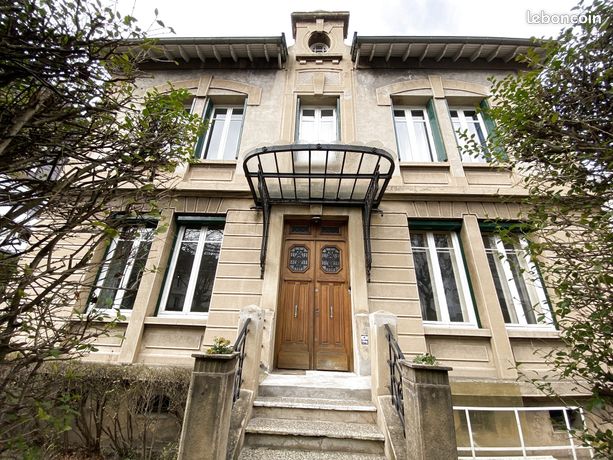 Propriété 8 pièces 232 m²