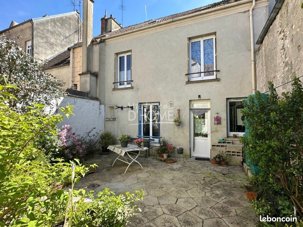 Maison 5 pièces 125 m² · à La Ferté-Gaucher · 125 m² · 164 000 €