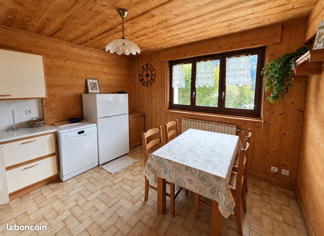 Appartement 2 pièces 43 m² · à Les Gets · 43 m² · 240 000 €