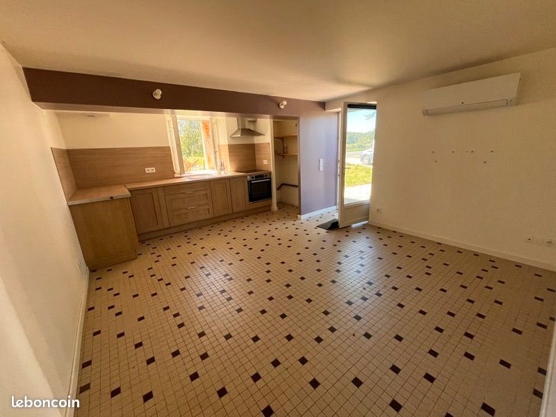 Appartement 2 pièces 38 m² · à Condat · 38 m² · 510 €/mois