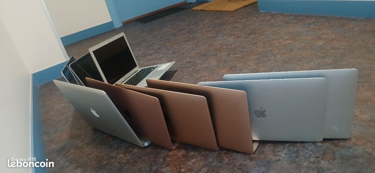 MacBook Air A1932 (EMC3184) Pour Pièces – Écran 13 Pouces, Gris, Apple
