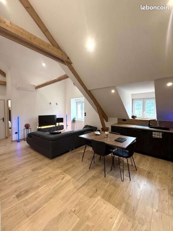 Appartement 2 pièces 70 m² · à Villers-le-Lac · 70 m² · 329 000 €