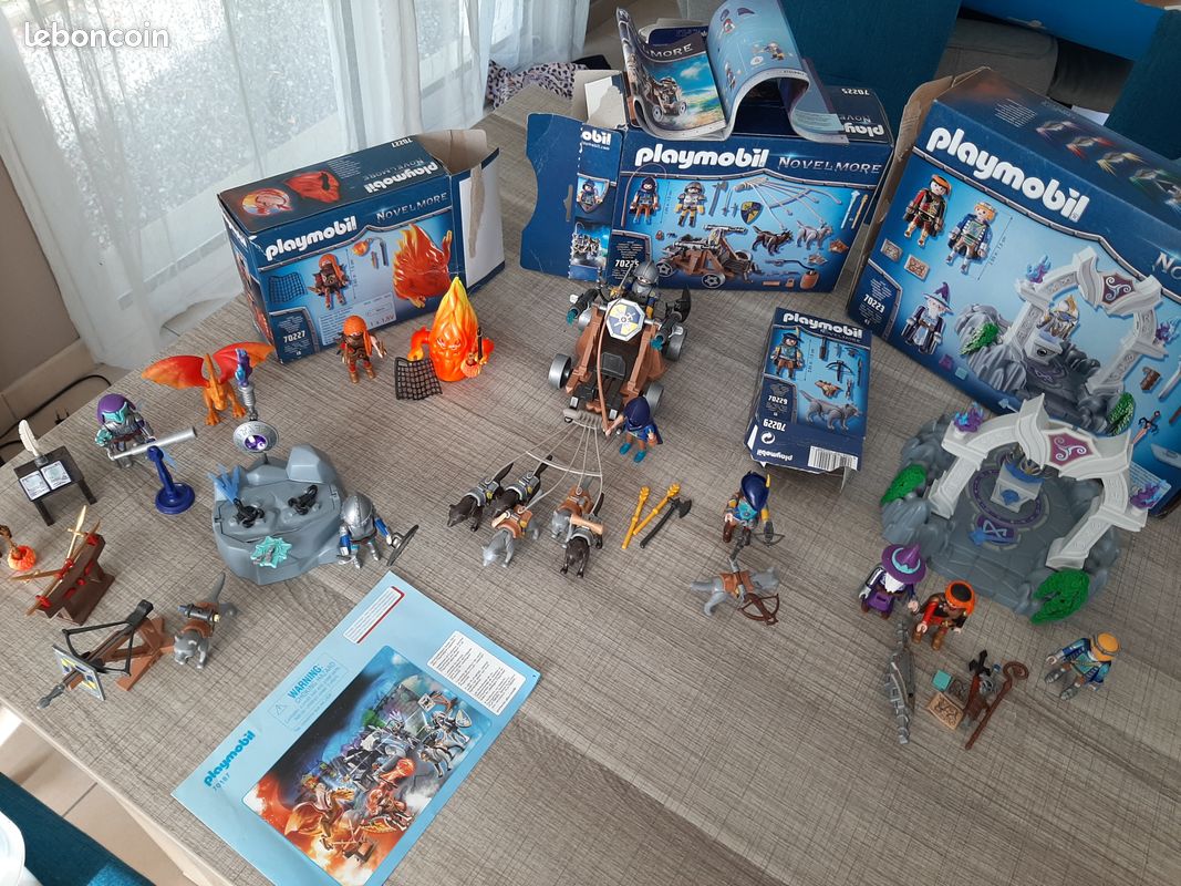 Playmobil chevalier novelmore,fantôme lumineux (image 1)
