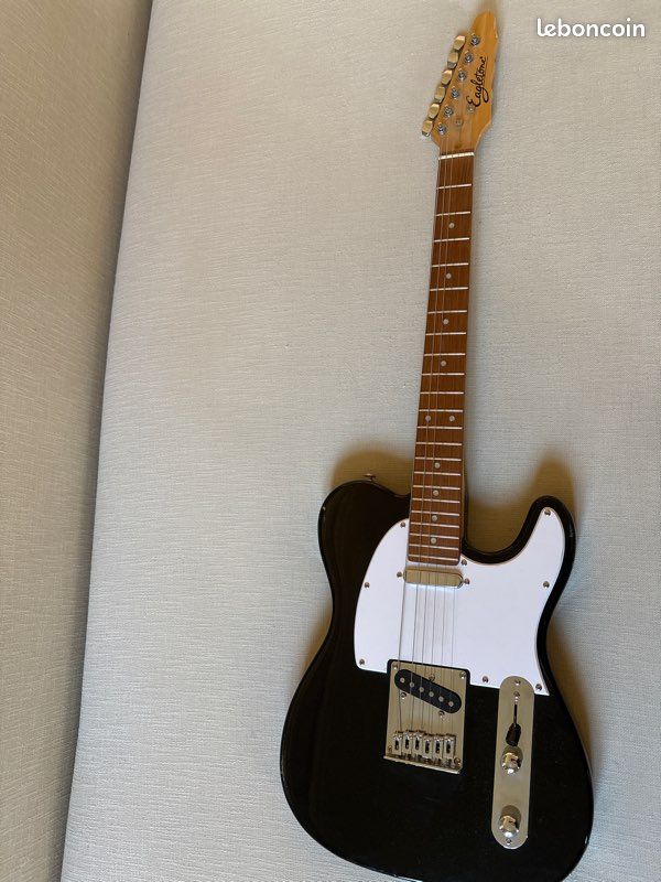 Guitare (image 1)