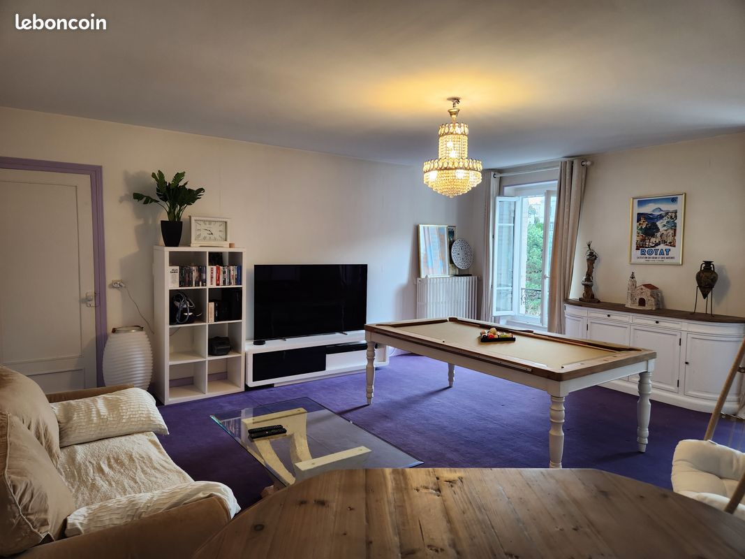 Appartement 2 pièces 65 m² · à Royat · 65 m² · 650 €