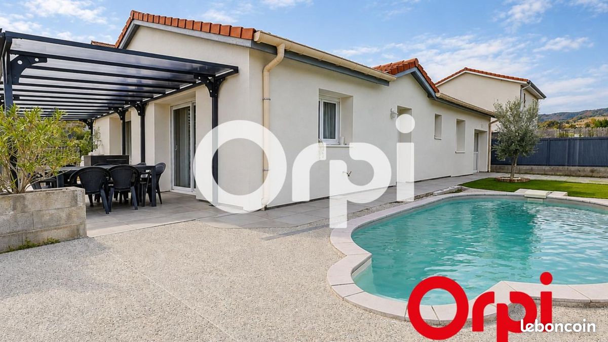 Maison 4 pièces 113 m² · à Saint-Chamond · 113 m² · 299 000 €