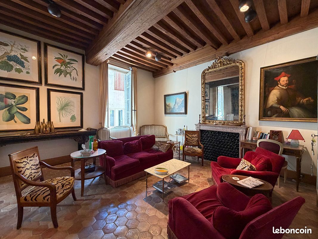 Maison 7 pièces 215 m² · à Beaune · 215 m² · 649 000 €