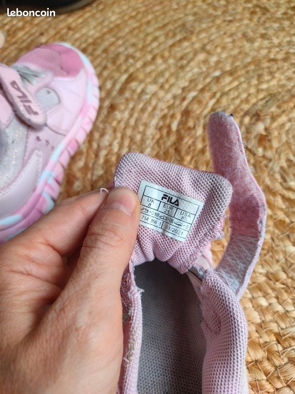 Basket rose Fila taille 25 Chaussures