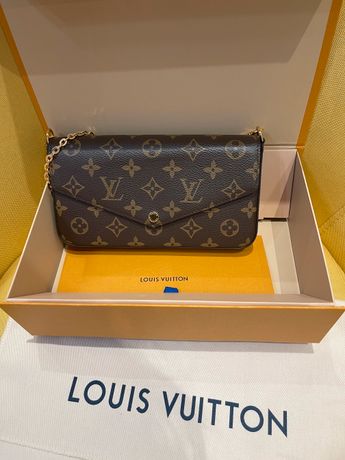 Louis Vuitton Pochette Bosphore Toile Monogram - Occasion Très Bon Etat -  IconPrincess