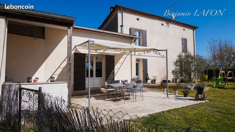 Maison 5 pièces 151 m²